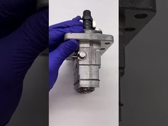 1G911-51012 Kubota V2203 kazıcı motoru yedek parçaları için yakıt enjeksiyon pompası